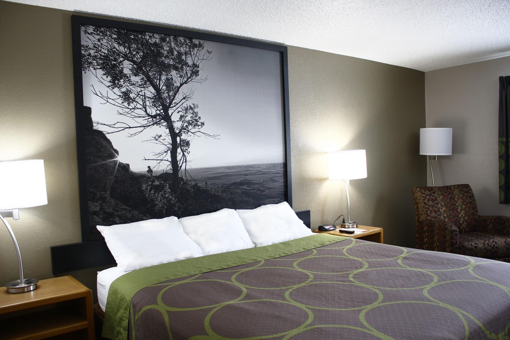 ซูเปอร์ 8 บาย วินด์แฮม เจมส์ทาวน์ Motel ภายนอก รูปภาพ