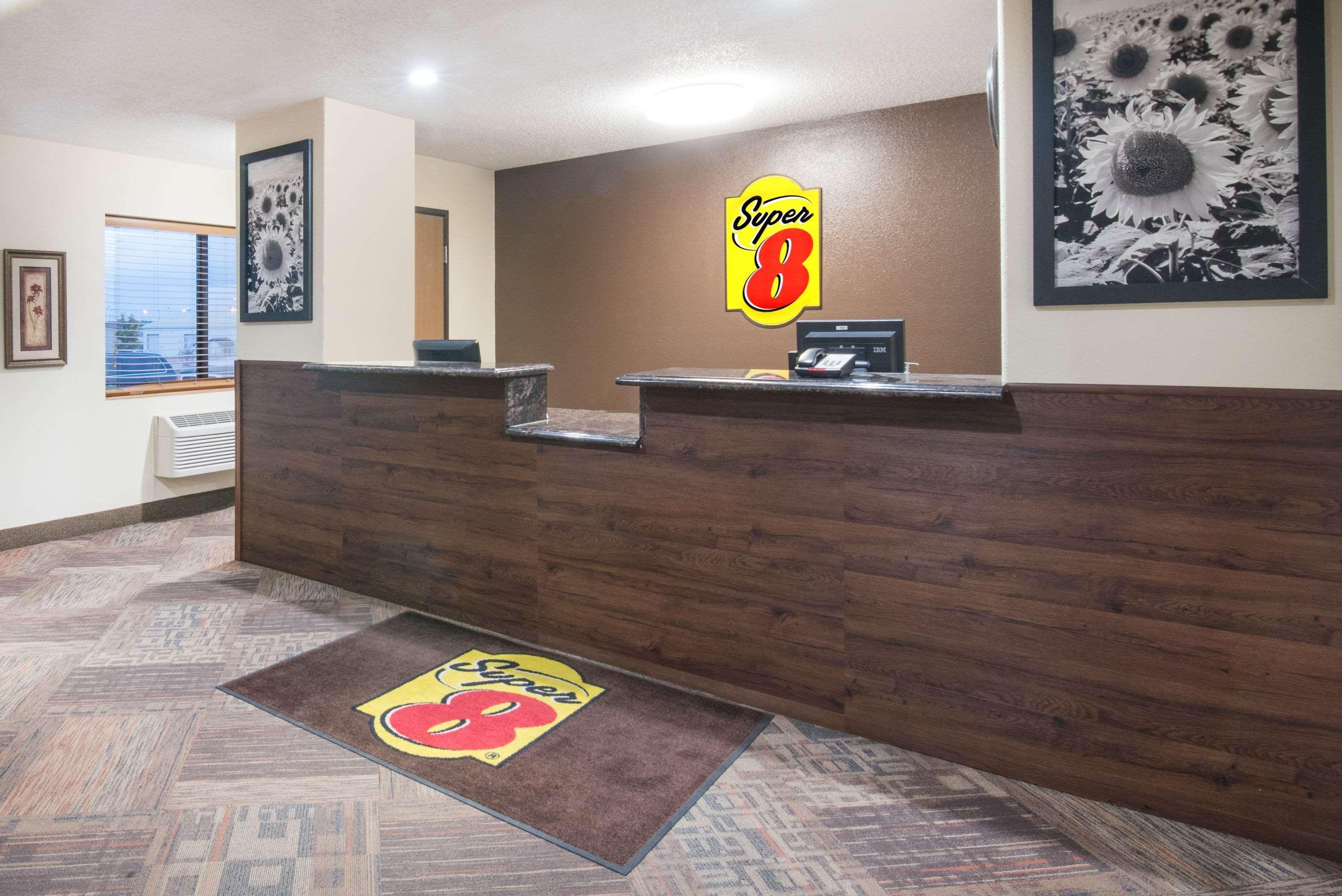 ซูเปอร์ 8 บาย วินด์แฮม เจมส์ทาวน์ Motel ภายนอก รูปภาพ