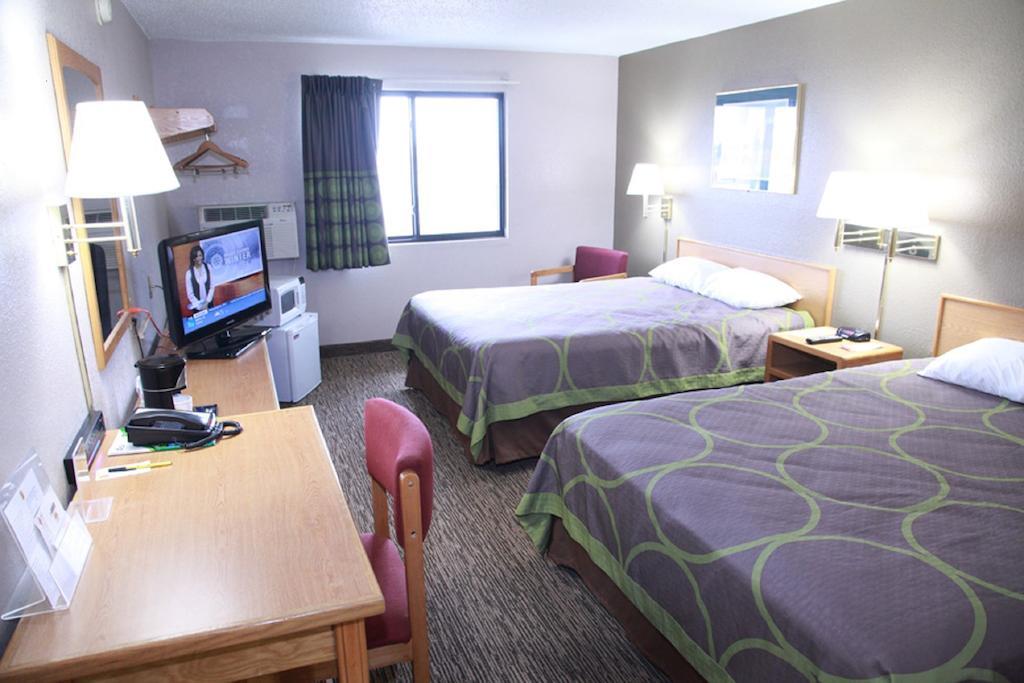 ซูเปอร์ 8 บาย วินด์แฮม เจมส์ทาวน์ Motel ห้อง รูปภาพ
